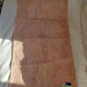 Vintage Loomcrest Tan Tufted Scatter Rug, 27x48